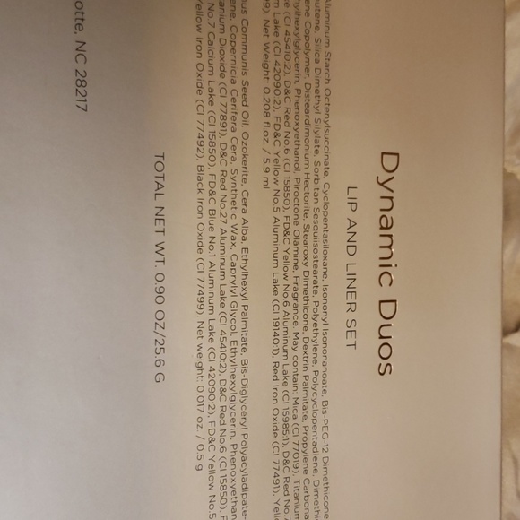 Lip Gloss and Lip Liner Set - Picture 3 of 5